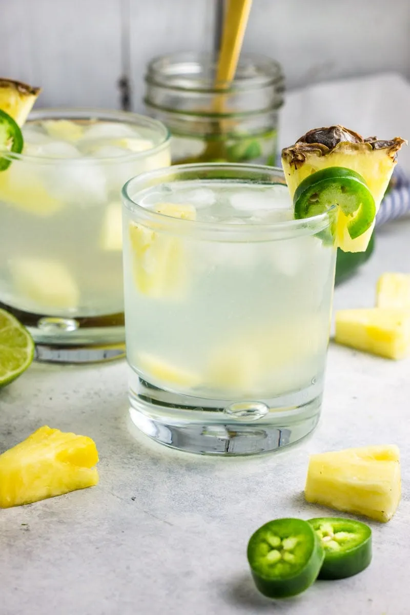 Mouthwatering Recipes: Summer Cocktails