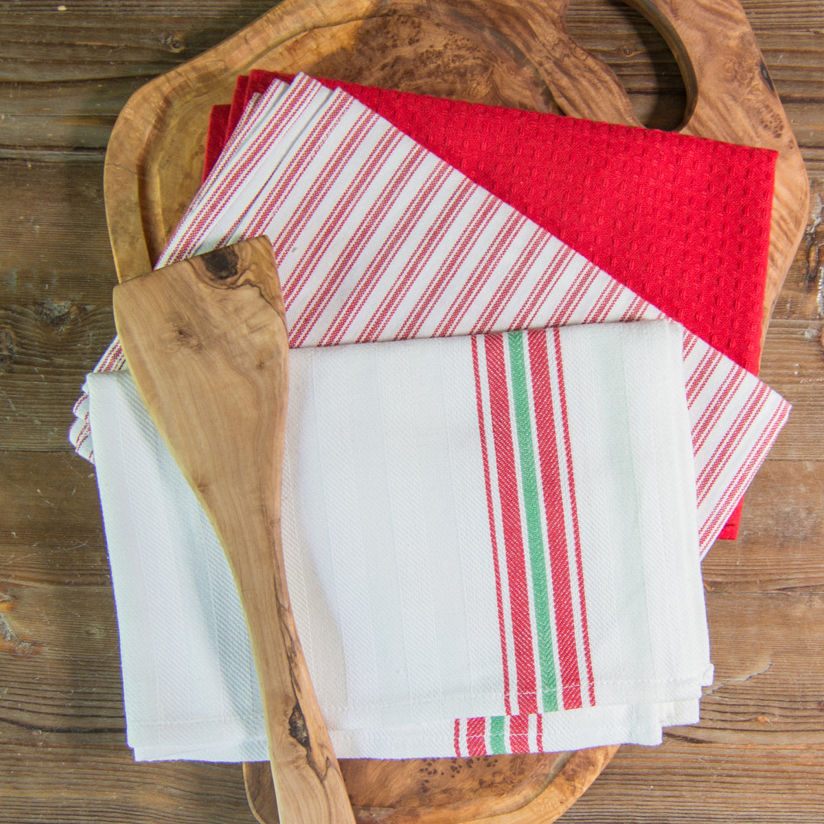 Vintage Towel Set of 3 - Red/Green