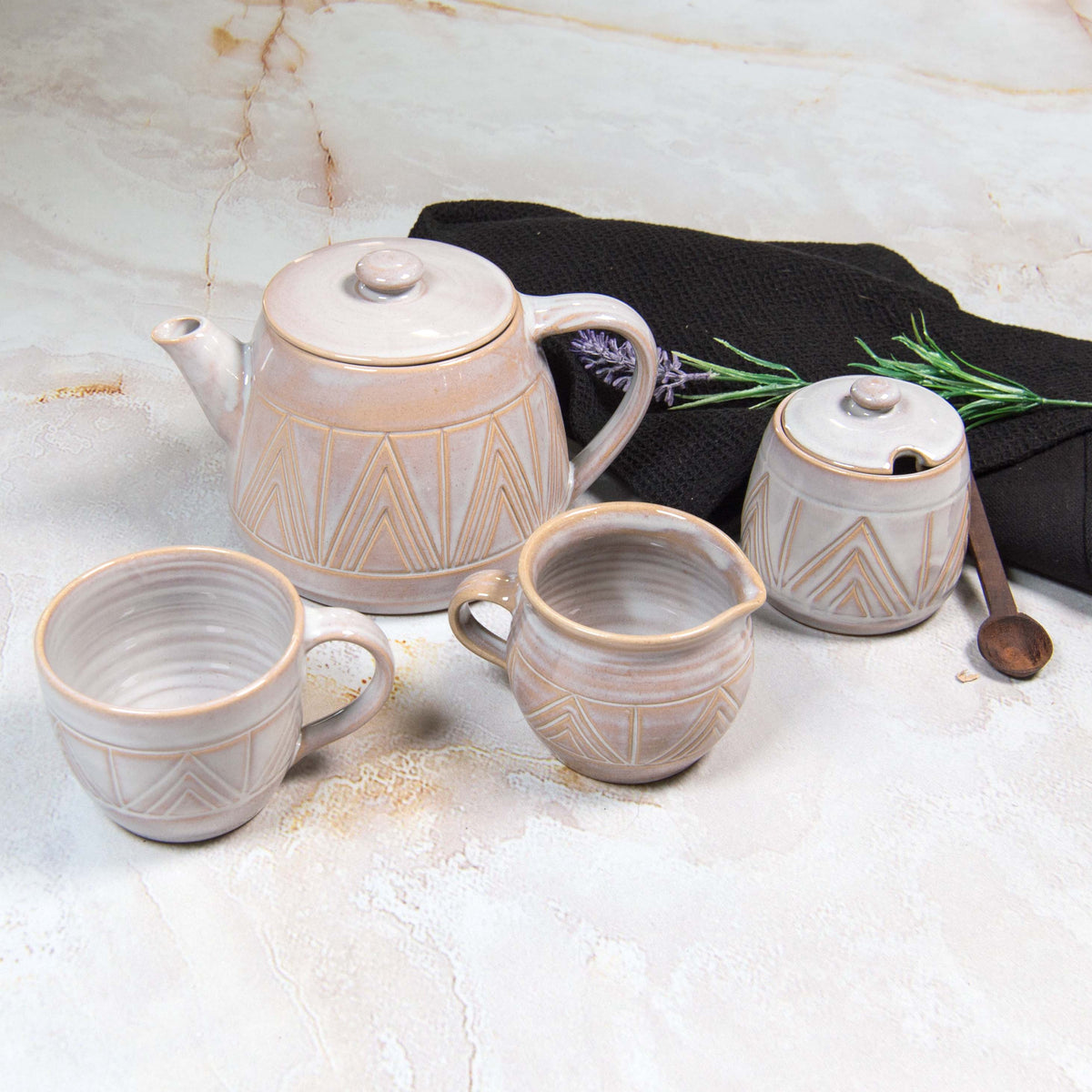 Artisan Crafted Mountain Peaks Tea Cup